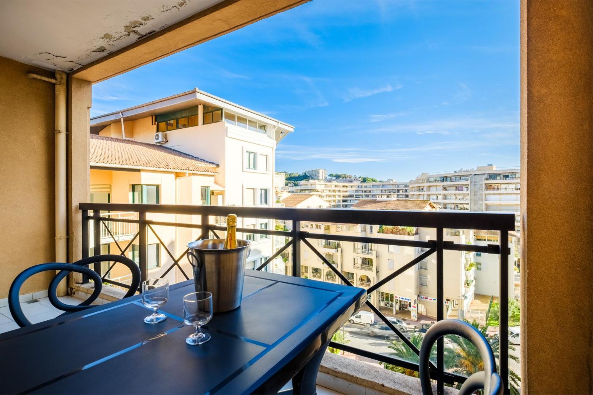 Residhotel Villa Maupassant Cannes Kültér fotó